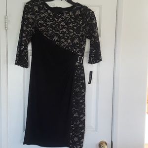 Classical beauty R&M Richards black Dress